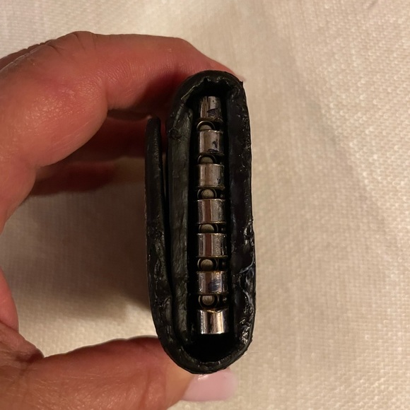 Vintage Gucci Monogram Key Holder - Picture 4 of 5